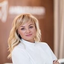 Портретный снимок врача, приём в городе Алматы