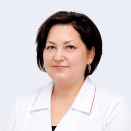 Портретный снимок врача, приём в городе Алматы