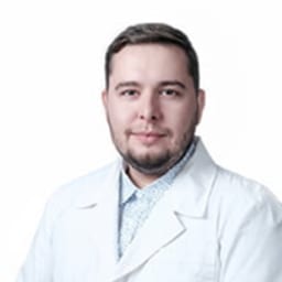 Портретный снимок врача, приём в городе Алматы
