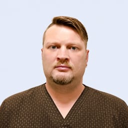 Портретный снимок врача, приём в городе Алматы Портретный снимок врача, приём в городе Алматы