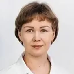 Портретный снимок врача, приём в городе Алматы