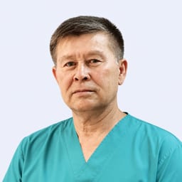 Портретный снимок врача, приём в городе Алматы