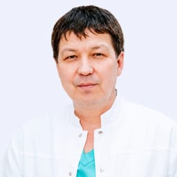 Портретный снимок врача, приём в городе Астана Портретный снимок врача, приём в городе Астана