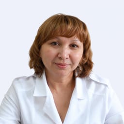 Портретный снимок врача, приём в городе Алматы