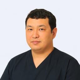 Дәрігердің портреттік суреті, Алматы қаласындағы қабылдау Дәрігердің портреттік суреті, Алматы қаласындағы қабылдау
