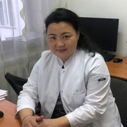 Портретный снимок врача, приём в городе Алматы