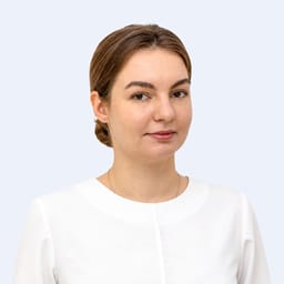 Портретный снимок врача, приём в городе Астана