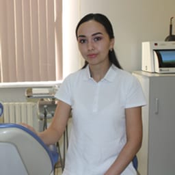 Портретный снимок врача, приём в городе Алматы Портретный снимок врача, приём в городе Алматы
