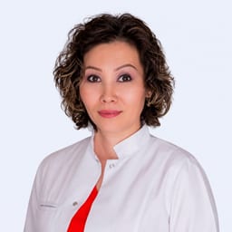 Портретный снимок врача, приём в городе Алматы