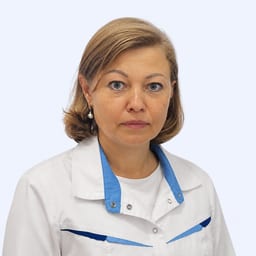 Портретный снимок врача, приём в городе Алматы