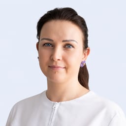 Портретный снимок врача, приём в городе Алматы