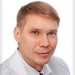 Портретный снимок врача, приём в городе Астана