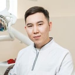 Дәрігердің портреттік суреті, Астана қаласында қабылдау
