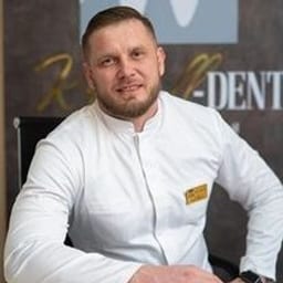 Дәрігердің портреттік суреті, Алматы қаласындағы қабылдау Дәрігердің портреттік суреті, Алматы қаласындағы қабылдау