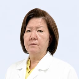 Портретный снимок врача, приём в городе Алматы