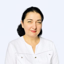 Портретный снимок врача, приём в городе Алматы