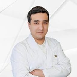 Портретный снимок врача, приём в городе Алматы