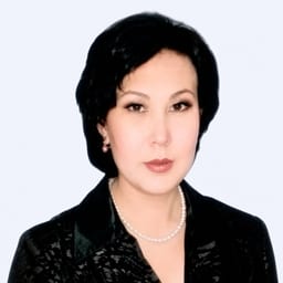 Портретный снимок врача, приём в городе Алматы