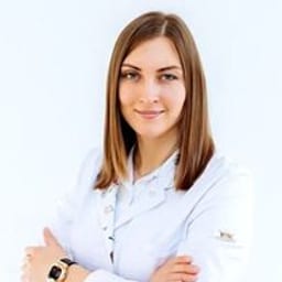 Портретный снимок врача, приём в городе Алматы