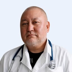 Портретный снимок врача, приём в городе Алматы