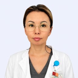 Портретный снимок врача, приём в городе Алматы