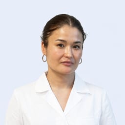 Портретный снимок врача, приём в городе Алматы Портретный снимок врача, приём в городе Алматы