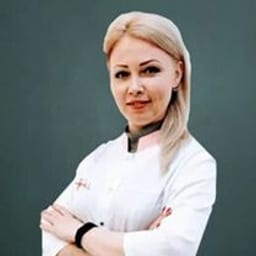 Портретный снимок врача, приём в городе Алматы