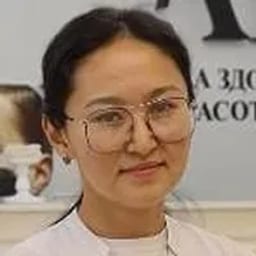 Портретный снимок врача, приём в городе Астана Портретный снимок врача, приём в городе Астана