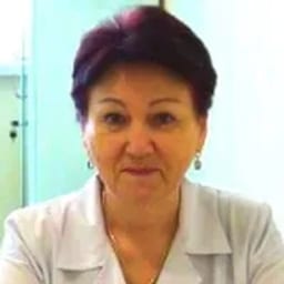 Портретный снимок врача, приём в городе Алматы