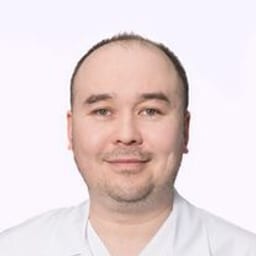 Дәрігердің портреттік суреті, Алматы қаласында қабылдау
