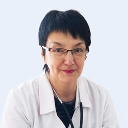 Портретный снимок врача, приём в городе Алматы