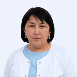 Портретный снимок врача, приём в городе Астана