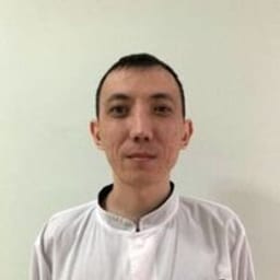 Портретный снимок врача, приём в городе Астана Портретный снимок врача, приём в городе Астана