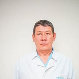 Портретный снимок врача, приём в городе Алматы Портретный снимок врача, приём в городе Алматы