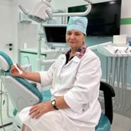 Портретный снимок врача, приём в городе Алматы Портретный снимок врача, приём в городе Алматы