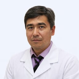 Портретный снимок врача, приём в городе Алматы