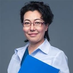 Портретный снимок врача, приём в городе Астана