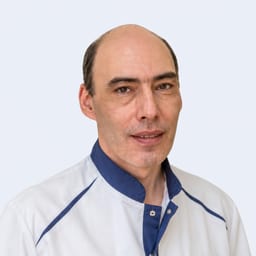 Портретный снимок врача, приём в городе Алматы Портретный снимок врача, приём в городе Алматы