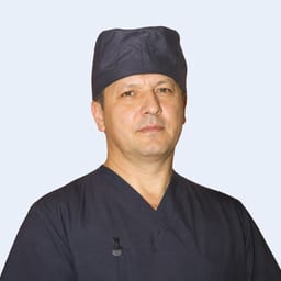 Портретный снимок врача, приём в городе Астана Портретный снимок врача, приём в городе Астана