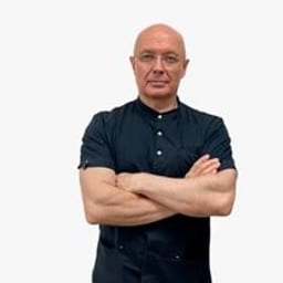 Портретный снимок врача, приём в городе Алматы Портретный снимок врача, приём в городе Алматы