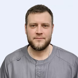 Портретный снимок врача, приём в городе Алматы