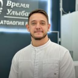 Дәрігердің портреттік суреті, Алматы қаласында қабылдау