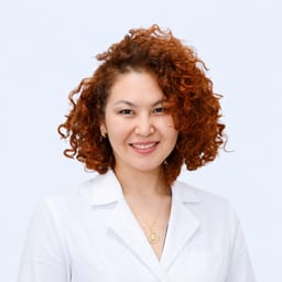 Дәрігердің портреттік суреті, Алматы қаласында қабылдау