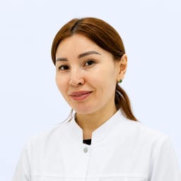 Портретный снимок врача, приём в городе Астана
