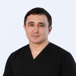 Портретный снимок врача, приём в городе Алматы Портретный снимок врача, приём в городе Алматы