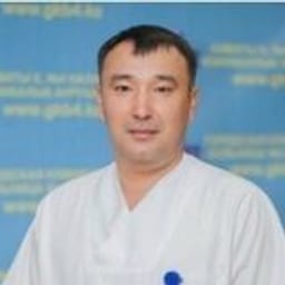 Портретный снимок врача, приём в городе Алматы