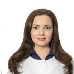 Дәрігердің портреттік суреті, Алматы қаласындағы қабылдау