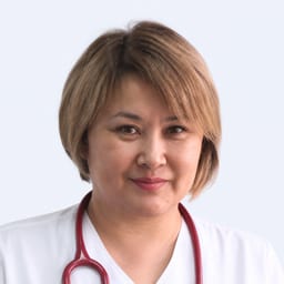 Портретный снимок врача, приём в городе Астана